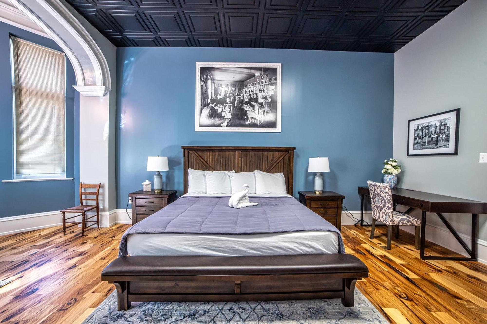 City Hall Grand Hotel Williamsport Room photo